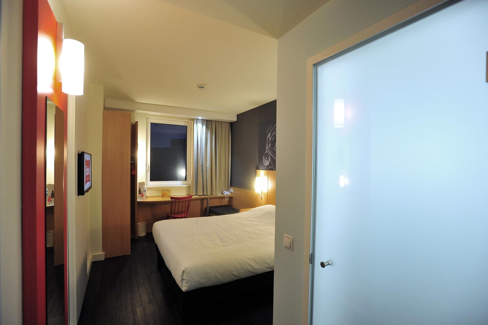 Ibis Center 4*