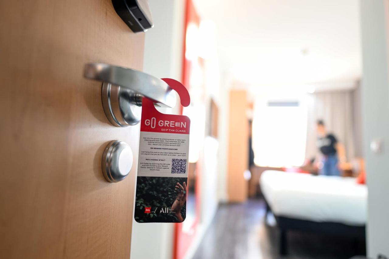 Ibis Center Hotel 4*